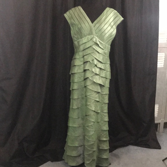 adrianna papell occasions